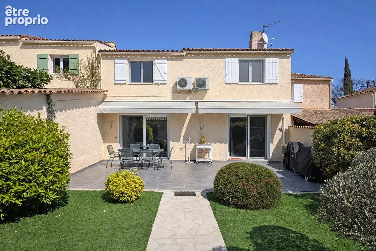 Villa familiale avec jardin paysager - photo 1