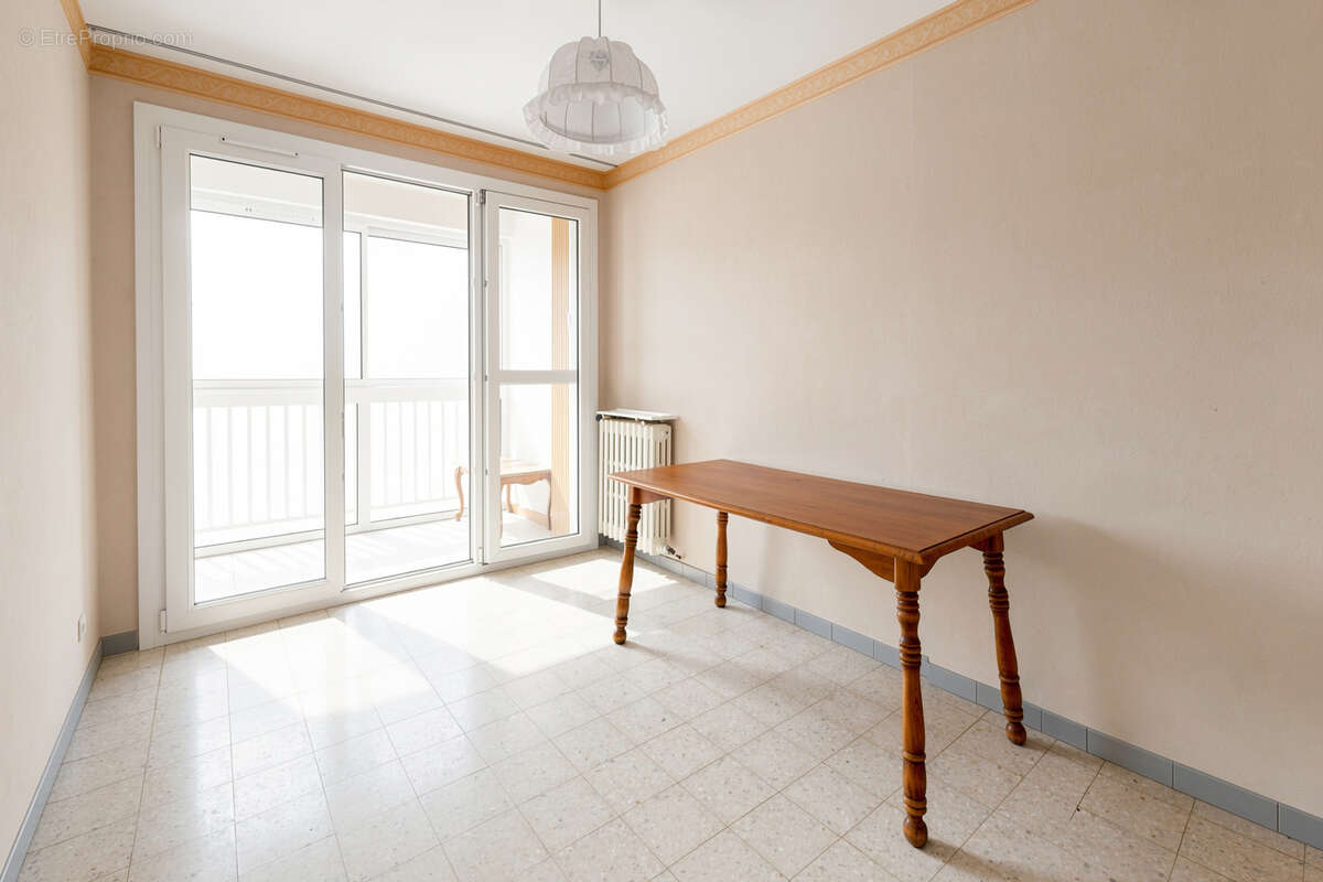 Appartement à LES PENNES-MIRABEAU