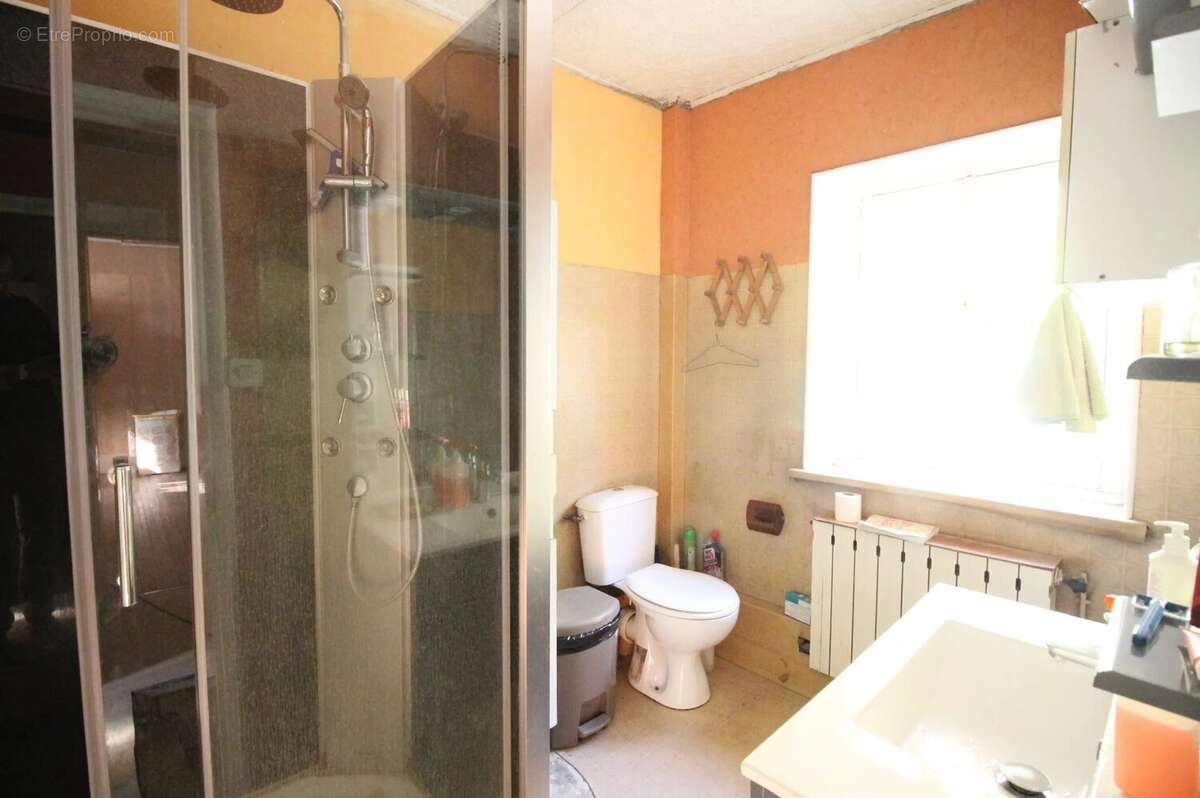 Maison à MONTATAIRE