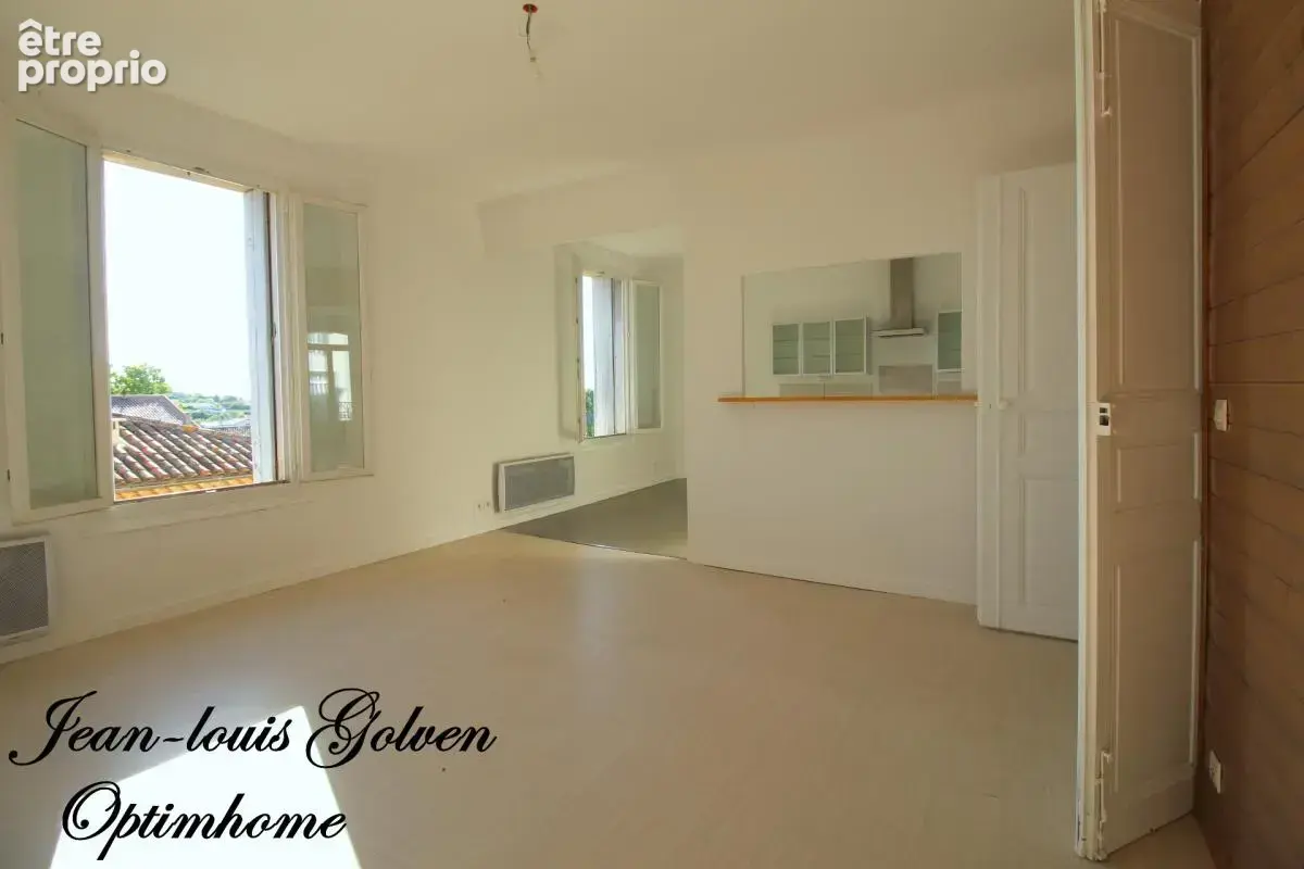 A vendre-superbe appartement de caractère au coeur de Magales -103.19 m² Loi Carrez - photo 3