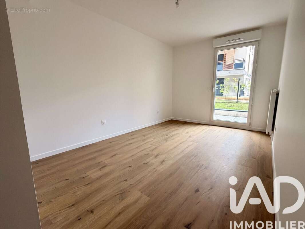 Appartement 62 m² à Maurepas  - photo 8