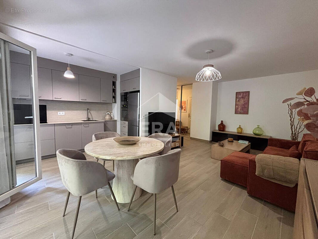 Appartement à CAGNES-SUR-MER
