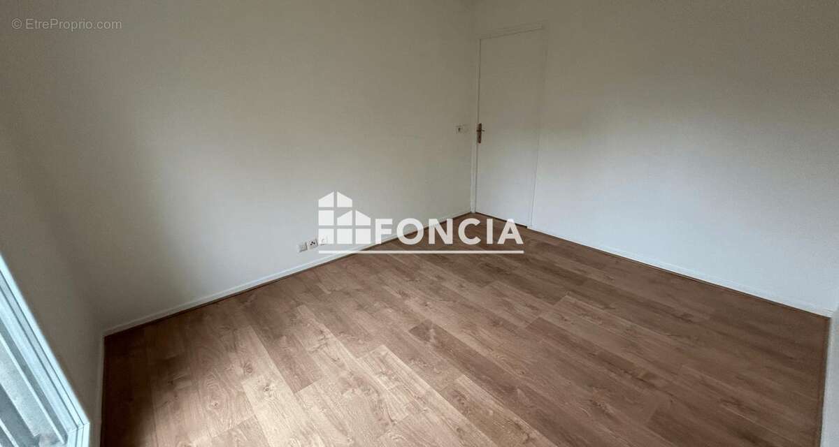 Appartement à BONNEUIL-EN-FRANCE