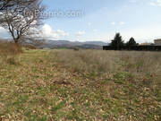 Terrain à ENTREPIERRES