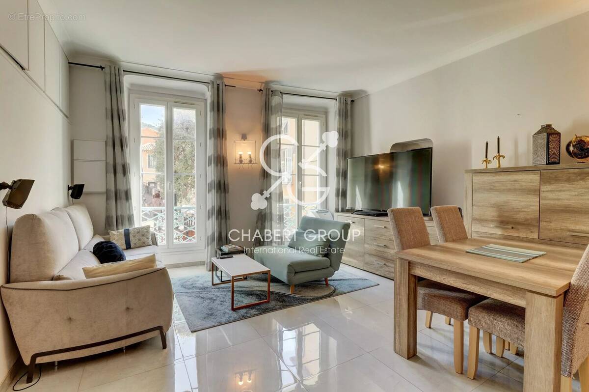Appartement à VILLEFRANCHE-SUR-MER