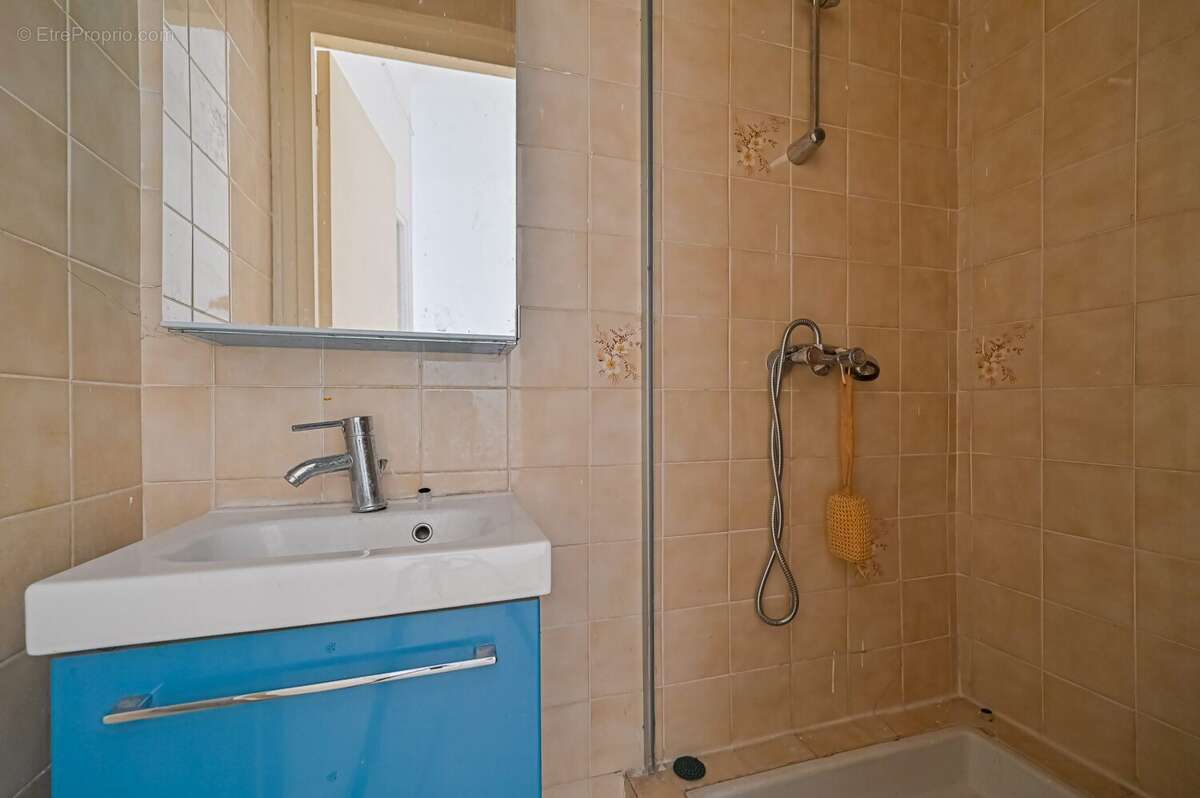 Appartement 41 m² à Paris-11e  - photo 4