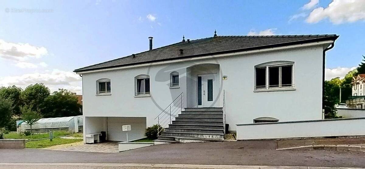 Maison à JOEUF