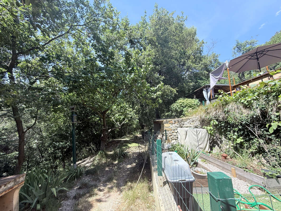 Entre mer et nature, découvrez une villa au charme authentique - photo 29