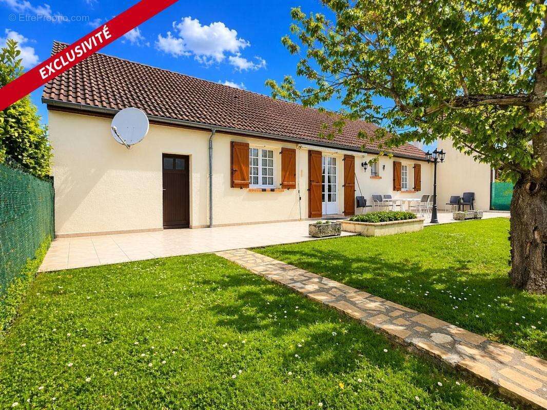 Maison à BOISSISE-LE-ROI