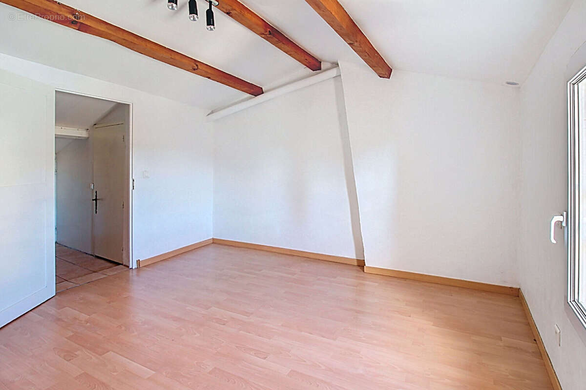 Appartement à DRAGUIGNAN
