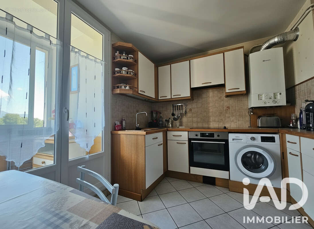 Photo 6 - Appartement à SAINT-MARTIN-D'HERES