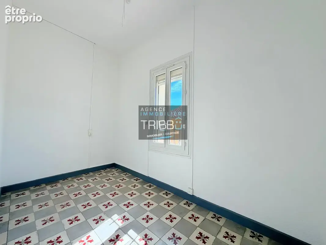 Llupia - maison de village - 71 m2 habitables, 2 chambres, bureau et extérieur. - photo 11