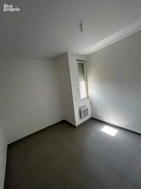 T2 34M2 renové , aucun travaux a prévoir - Investissement clef en main - photo 5