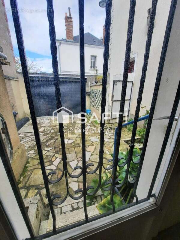 Photo 2 - Maison à TOURS