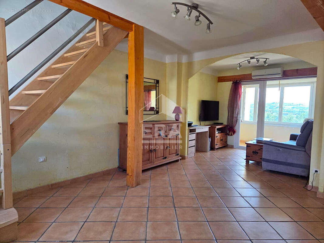 Maison à PIEUSSE