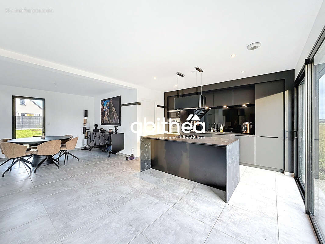 Maison à BOIRY-BECQUERELLE