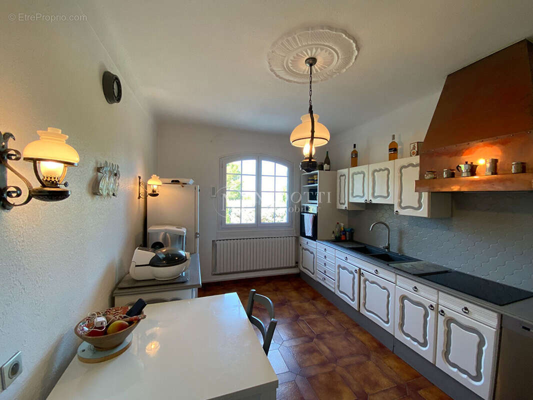 Maison à PLAN-D'ORGON