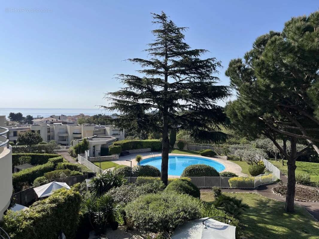 Villeneuve-Loubet Appartement 2 pièces terrasse parking - photo 7