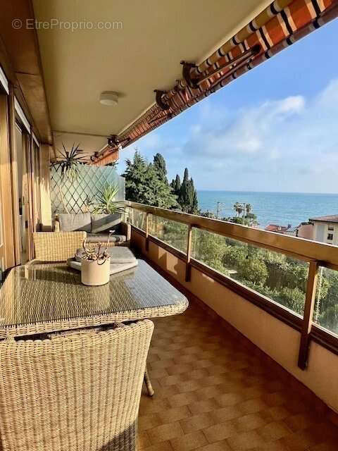 Appartement à MENTON