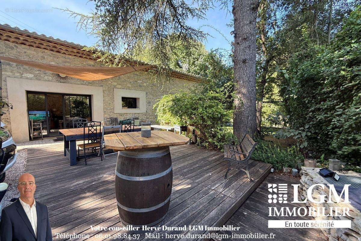 Maison à SAINT-BAUZILLE-DE-MONTMEL