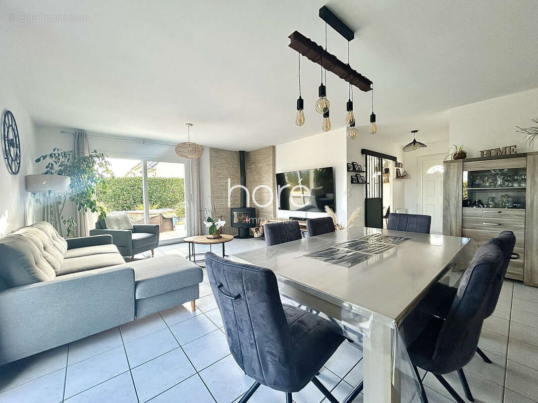 Maison à FRENOUVILLE