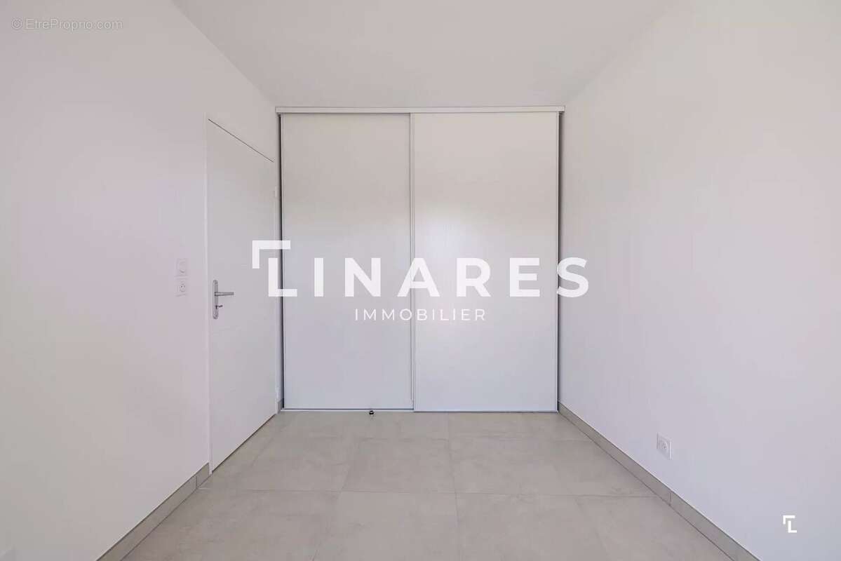 Appartement à MARSEILLE-11E