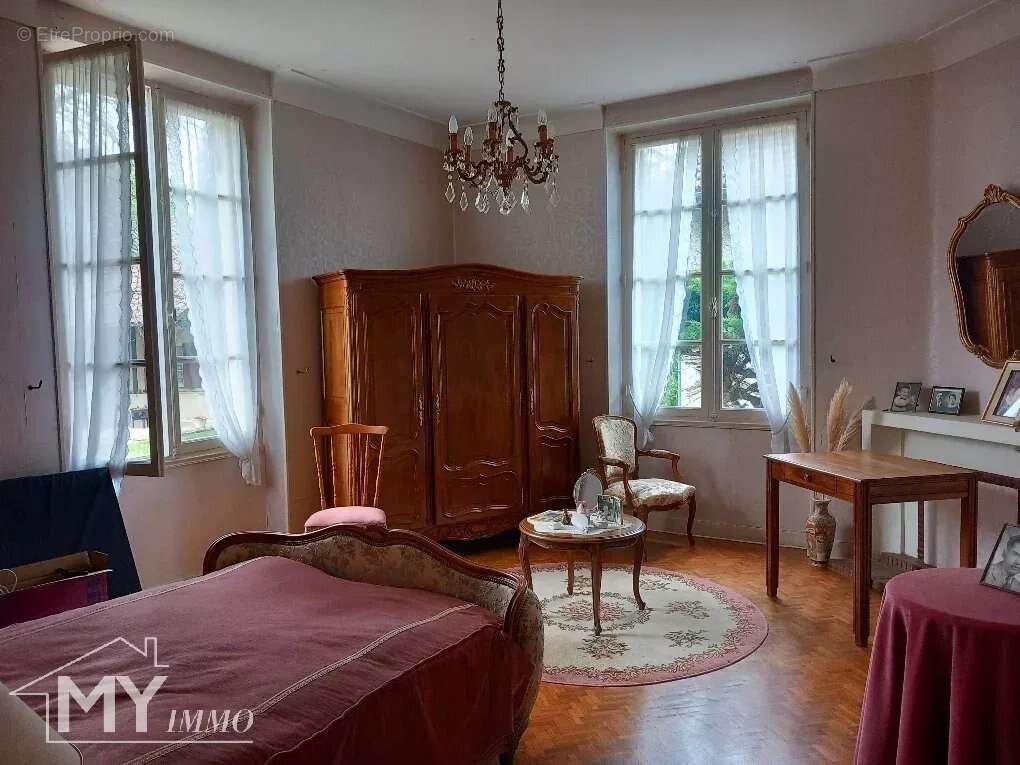 Maison à SAINT-GERMAIN-ET-MONS