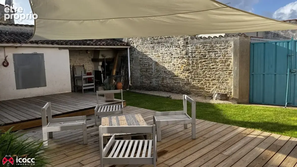 Maison 139 m² à Saint-Michel-En-L'herm  - photo 2