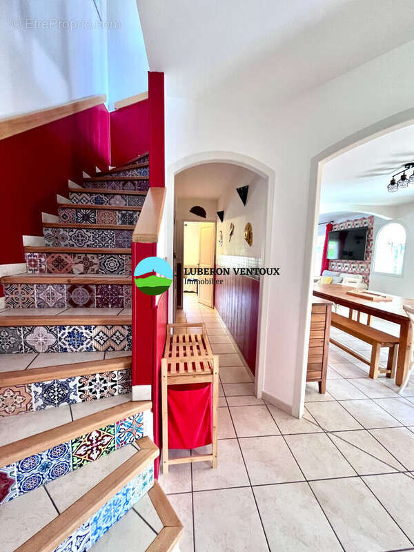 Maison à PERNES-LES-FONTAINES