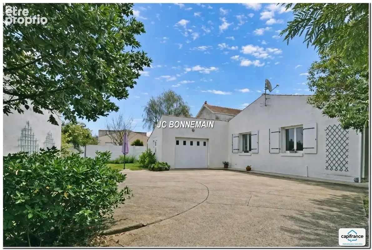 Maison plain-pied à vendre  proche Plages - LE CHATEAU D'OLERON (17) - 135 m² habitables - Terrain 1400 m² - 4 pièces - photo 22