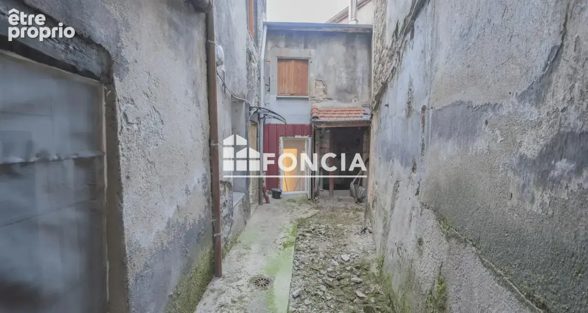 Local commercial + appartement T3 – 138 m² – Centre-ville Firminy - photo 14