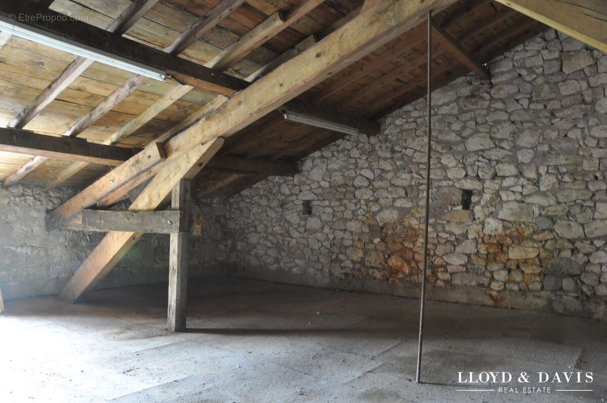 Parking à CESTAYROLS