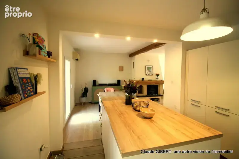 Maison T4 avec un étage, un garage et un terrain de 347 m2 dans un quartier résidentiel à Balaruc-Les-Bains - photo 5