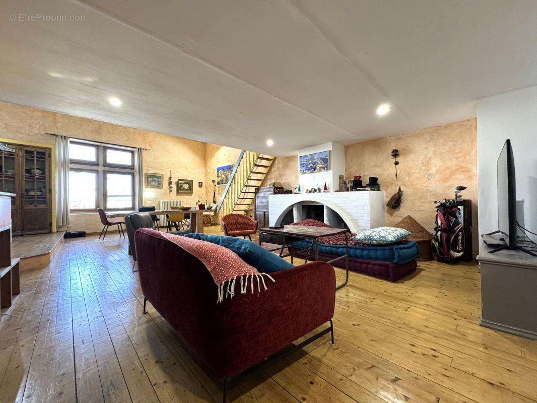 Appartement à PEZENAS