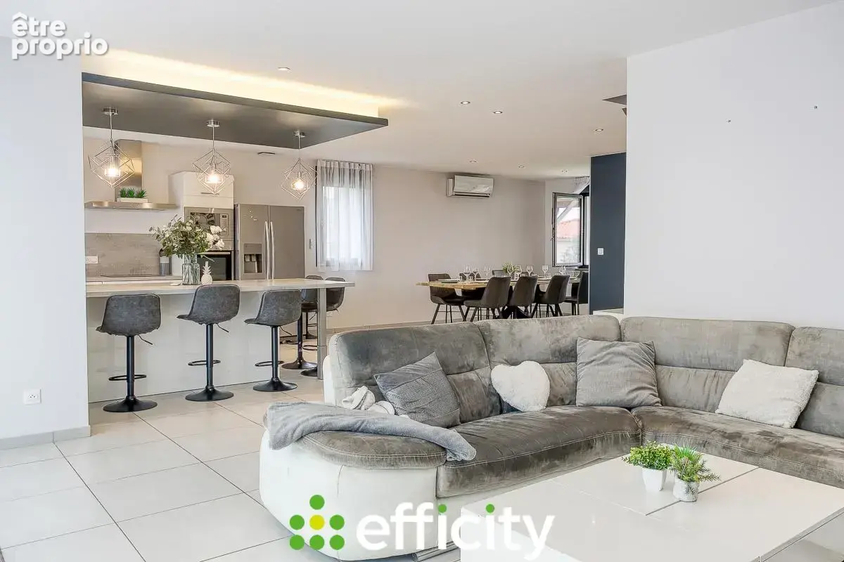 Maison 6 pièces 150 m² à vendre à Mions (69780) - photo 10