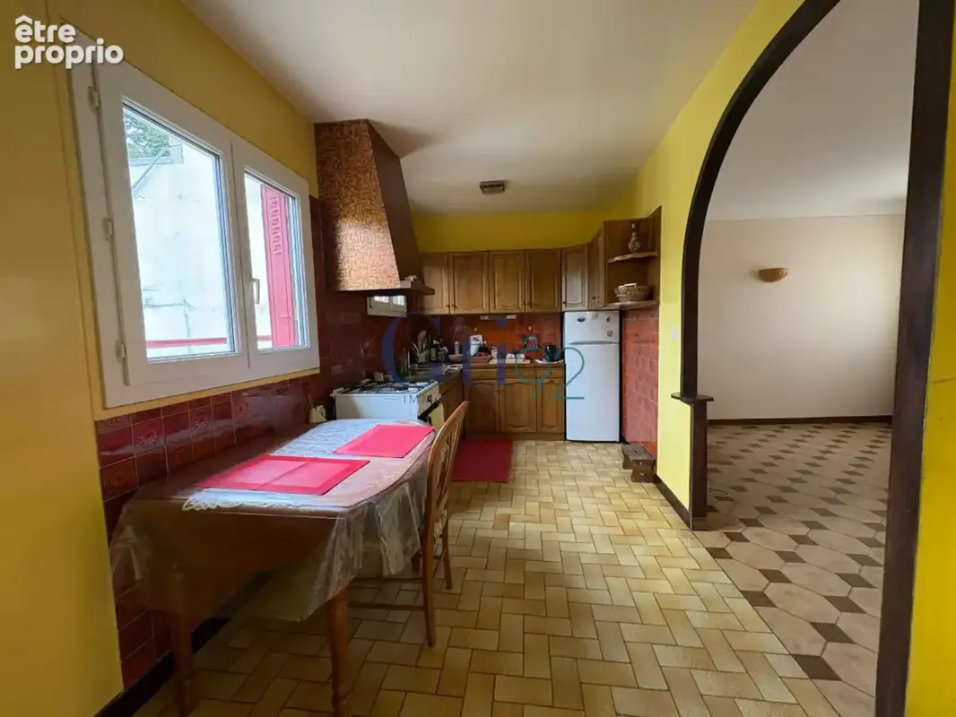 Maison familiale avec une belle emprise au sol et fort potenteil - photo 9