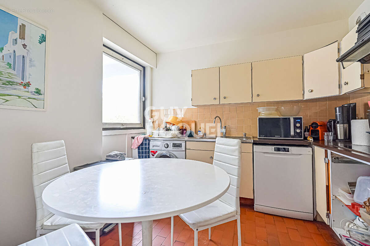 Appartement Familial - 3/4 chambres - Deux balcons - CALME - Bois de Vincennes - photo 7