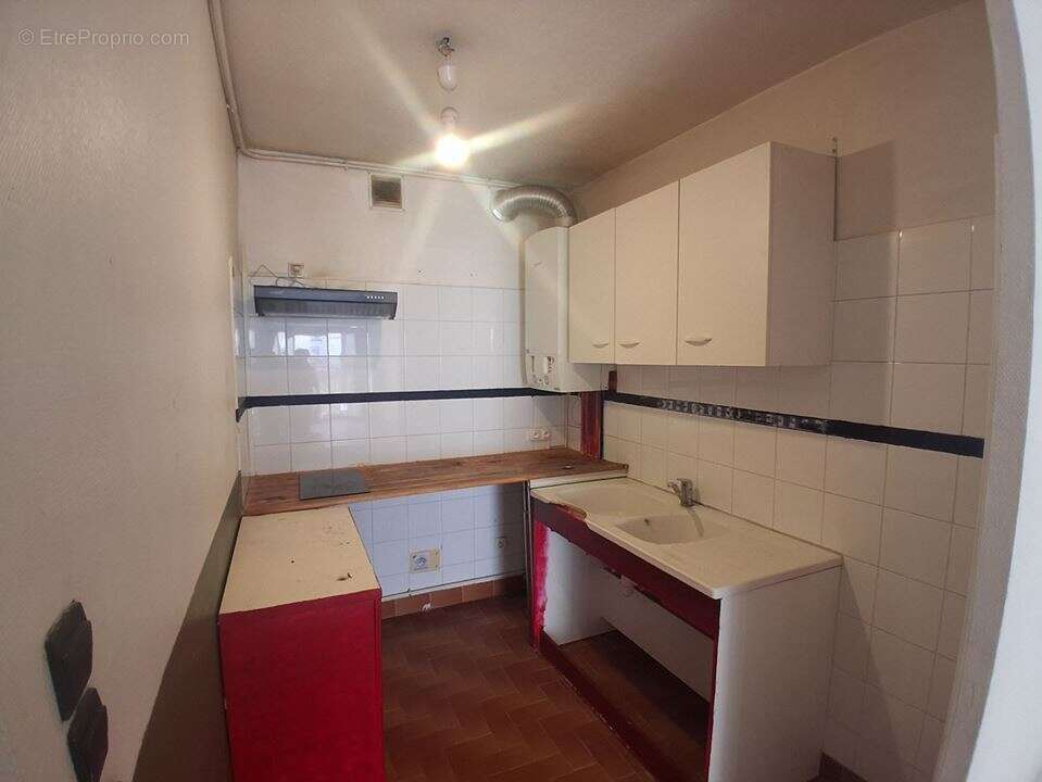 Appartement 48 m² à Beziers  - photo 2