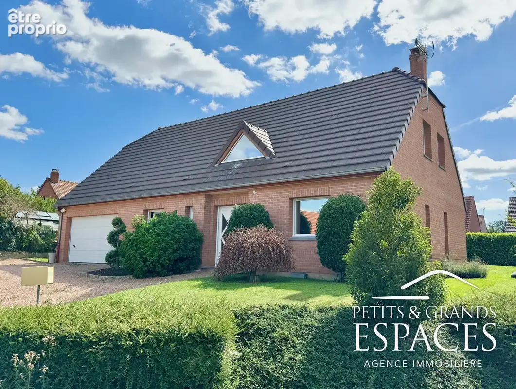 Photo Maison à Sepmeries au prix de 358 500€