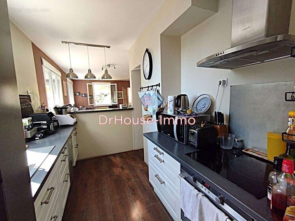 Maison à CHATEAU-ARNOUX-SAINT-AUBAN