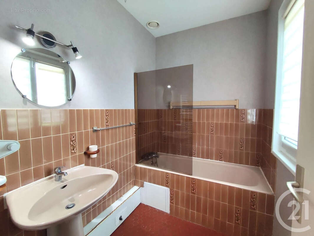 Maison à ALLIGNY-COSNE