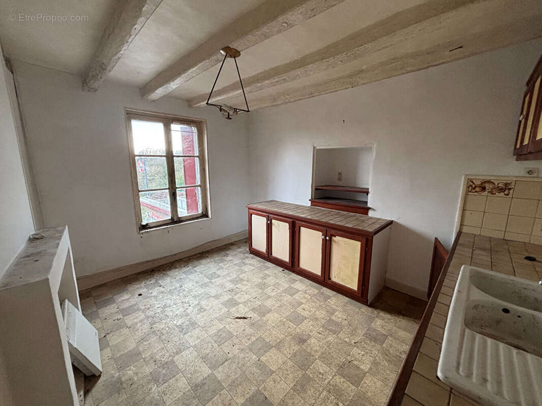 Maison à TRUYES