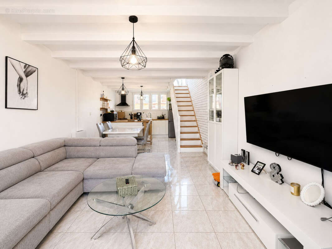 Maison 70 m² à Magny-En-Vexin  - photo 3