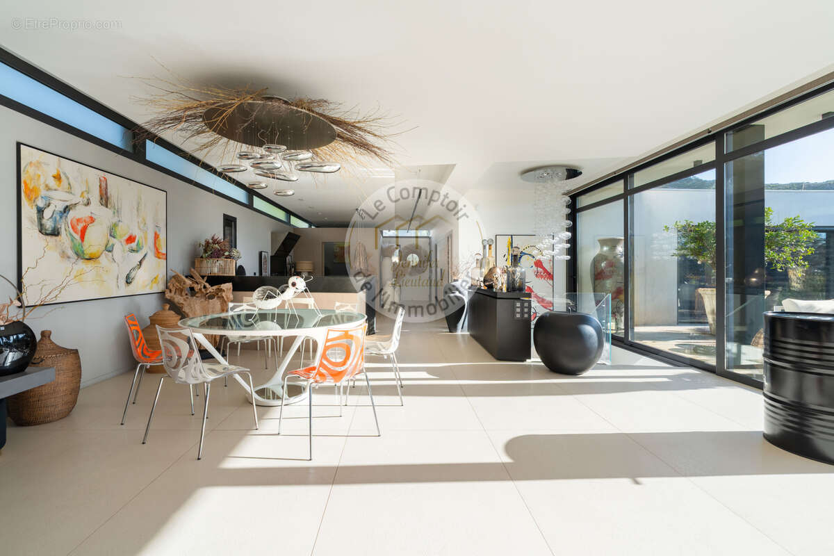 Maison à MARSEILLE-9E