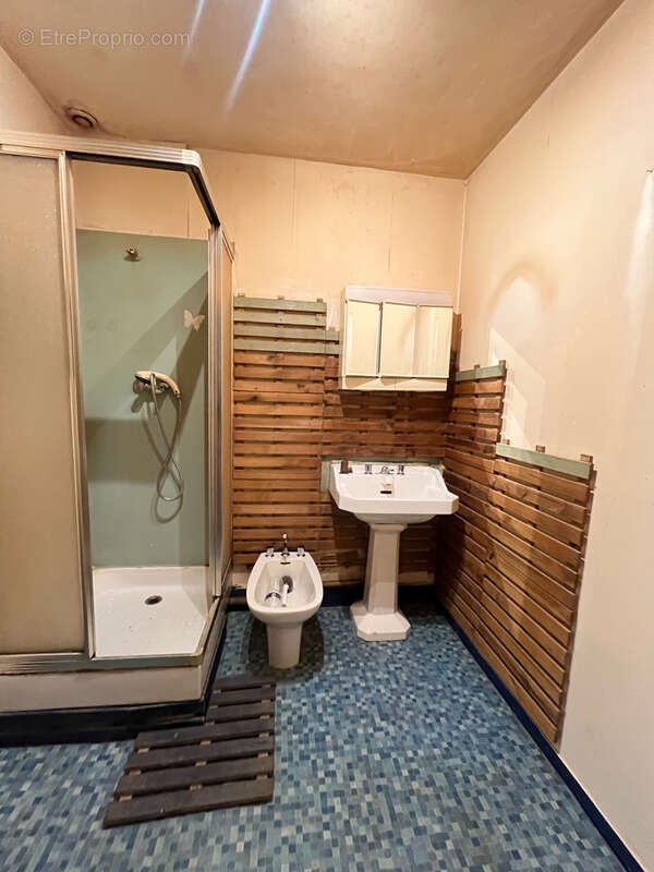 Maison à SAINT-LEONARD-DES-BOIS