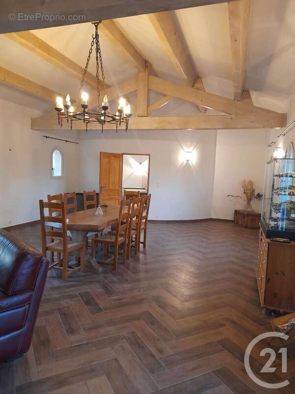 Maison à SAINT-CYPRIEN