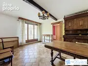 Appartement à MAGNY-LES-HAMEAUX
