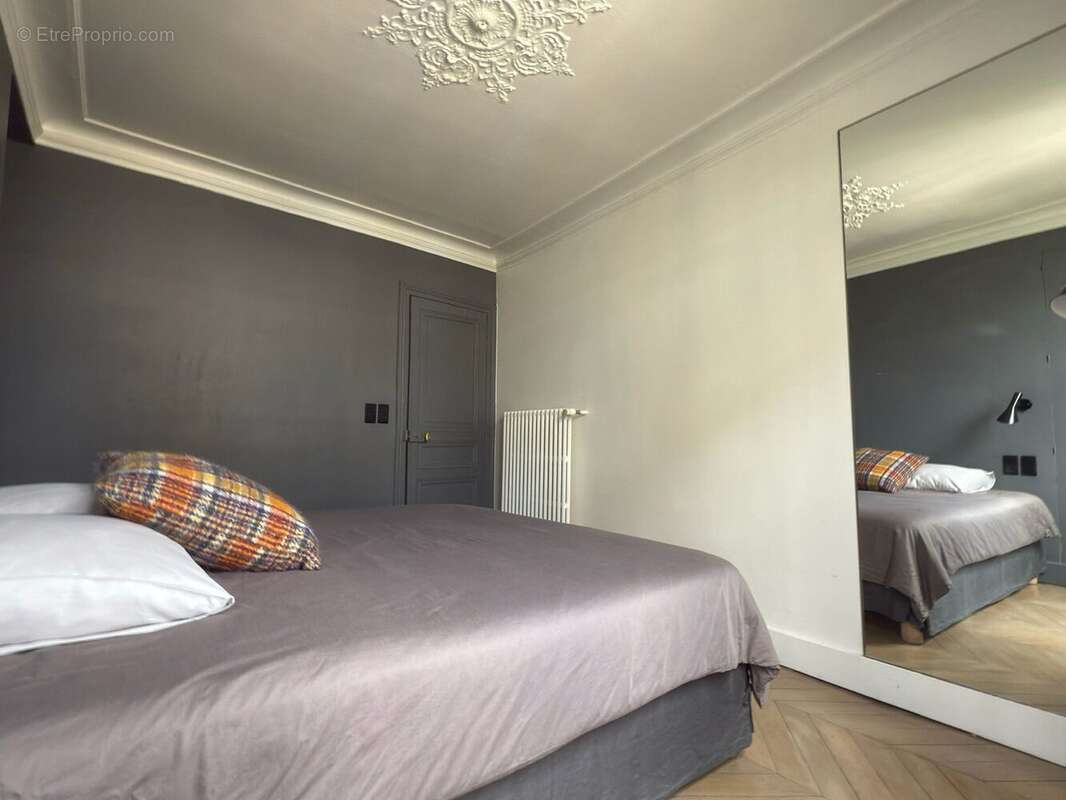 Appartement à PARIS-4E