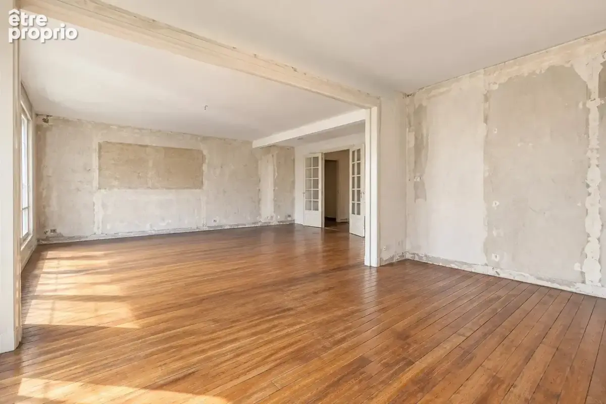 Saint-germain-des-prés –4 pièces de 82 m² – à réinventer - photo 2