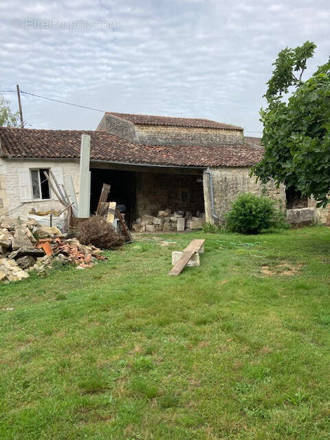 Maison à PORT-D'ENVAUX